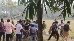 গোপালগঞ্জে বৈষম্যবিরোধী ছাত্র আন্দোলনের সমন্বয়কদের উপর ছাত্রলীগের হামলা 